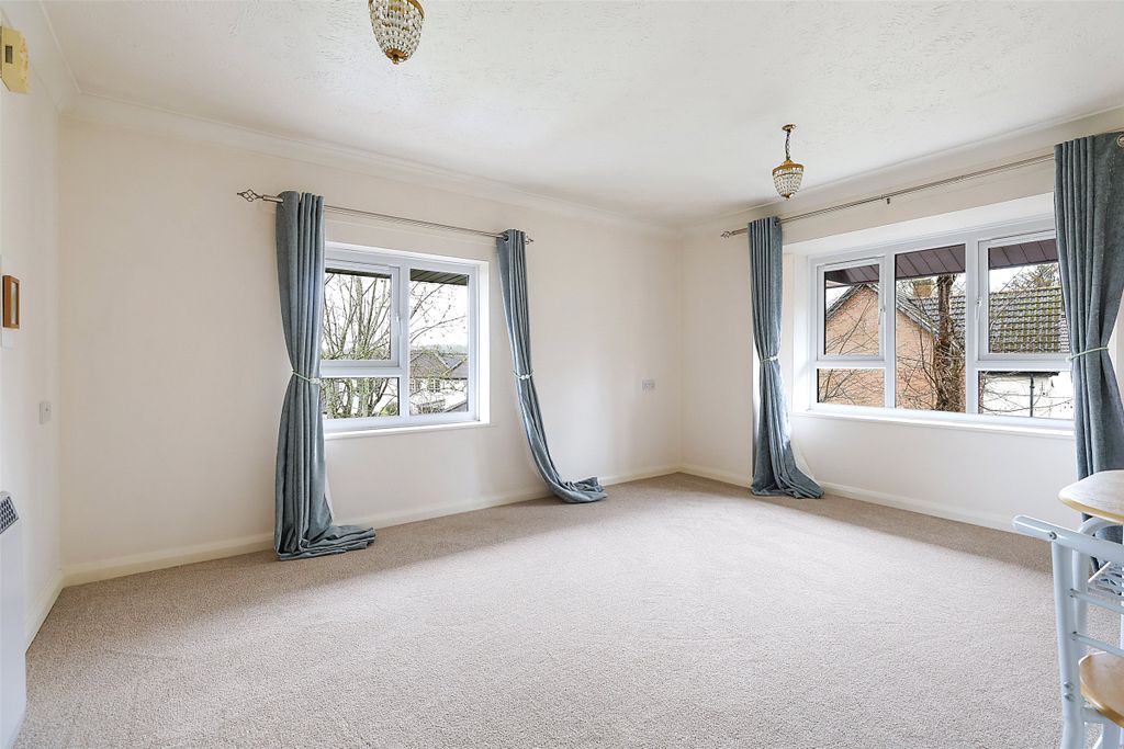 Property photo 2 of 11 Picture No. 11