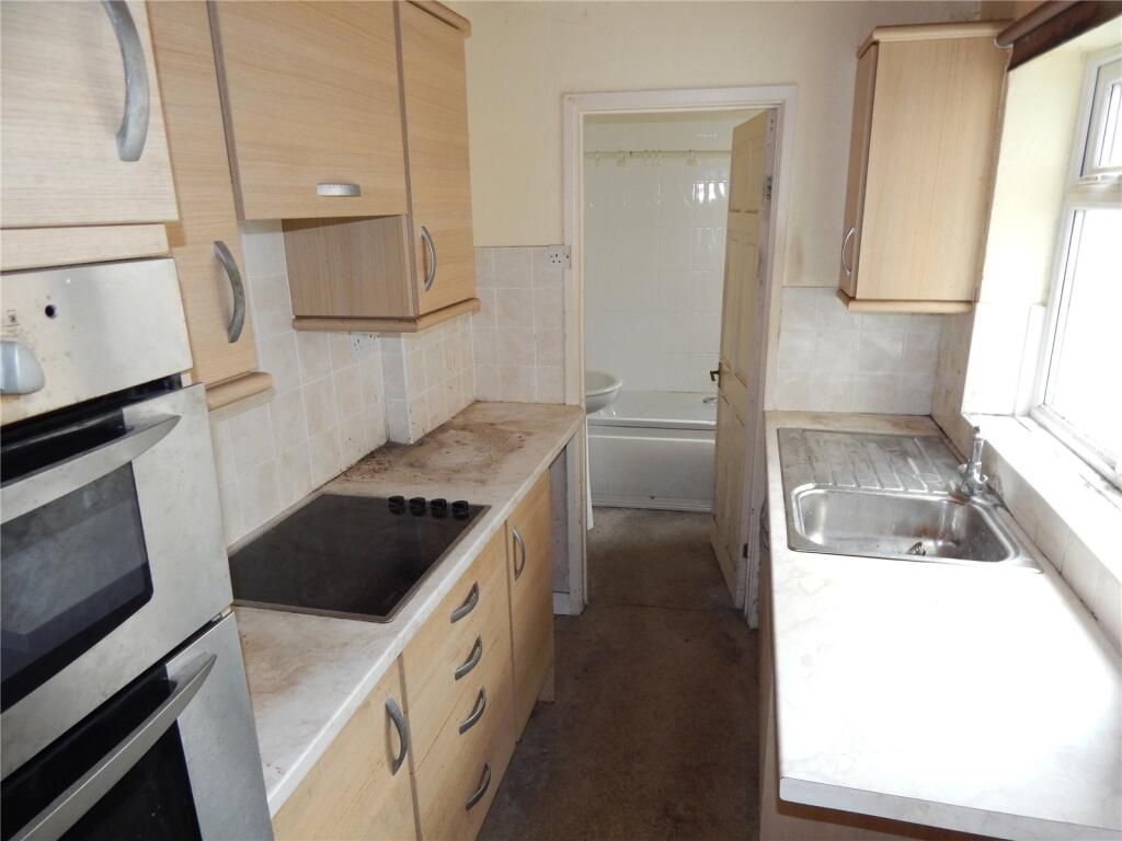 Property photo 2 of 9