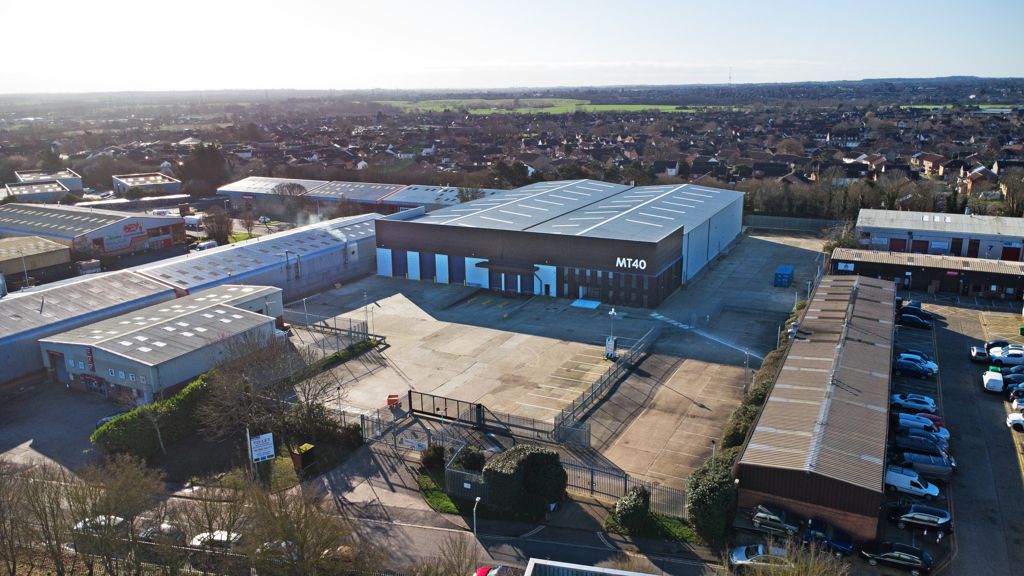 Property photo 1 of 10 Photo 28