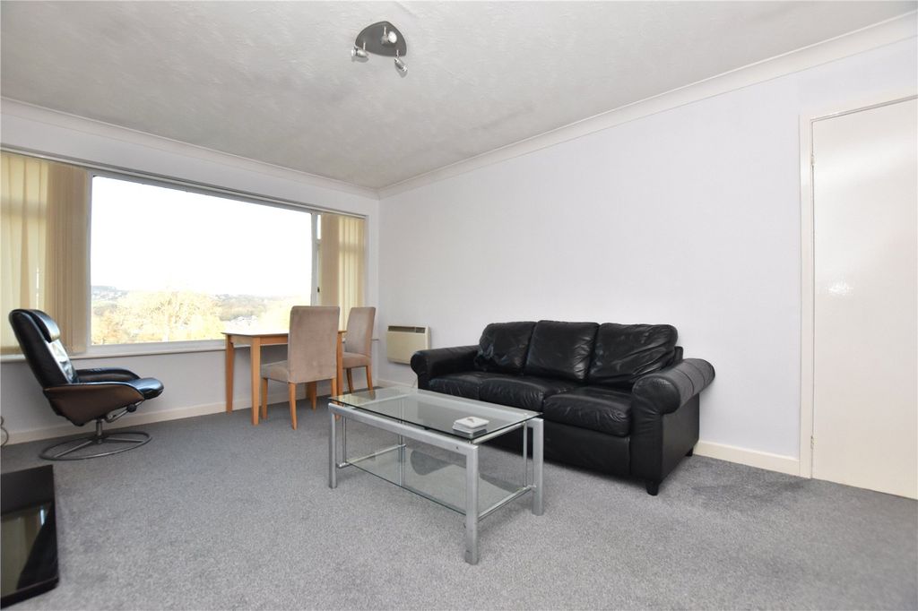 Property photo 3 of 14 Picture No. 11