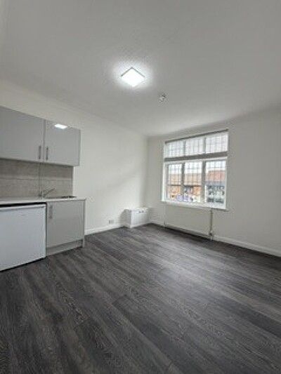 Property photo 1 of 4