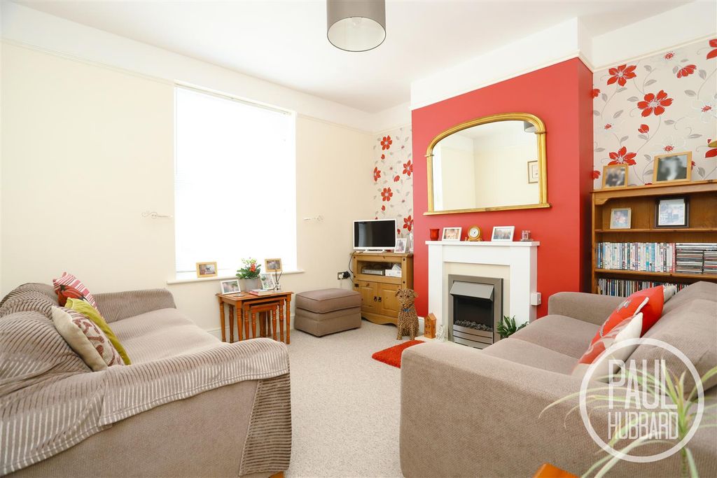 Property photo 2 of 15 Img_4151.Jpg