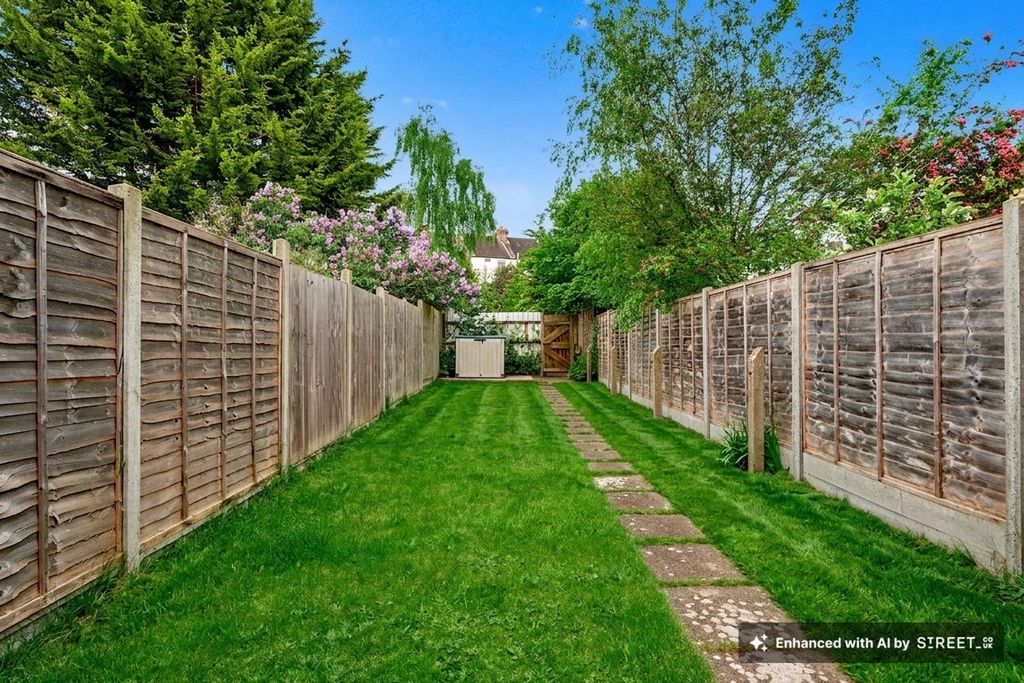 Property photo 3 of 10