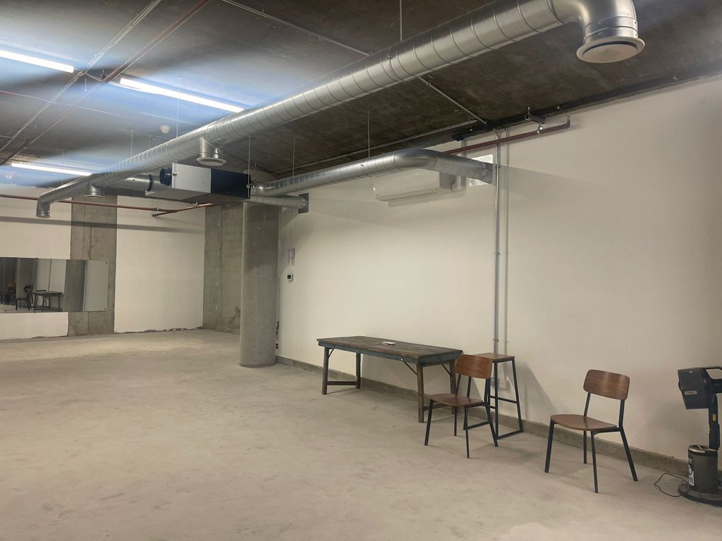 Property photo 3 of 4