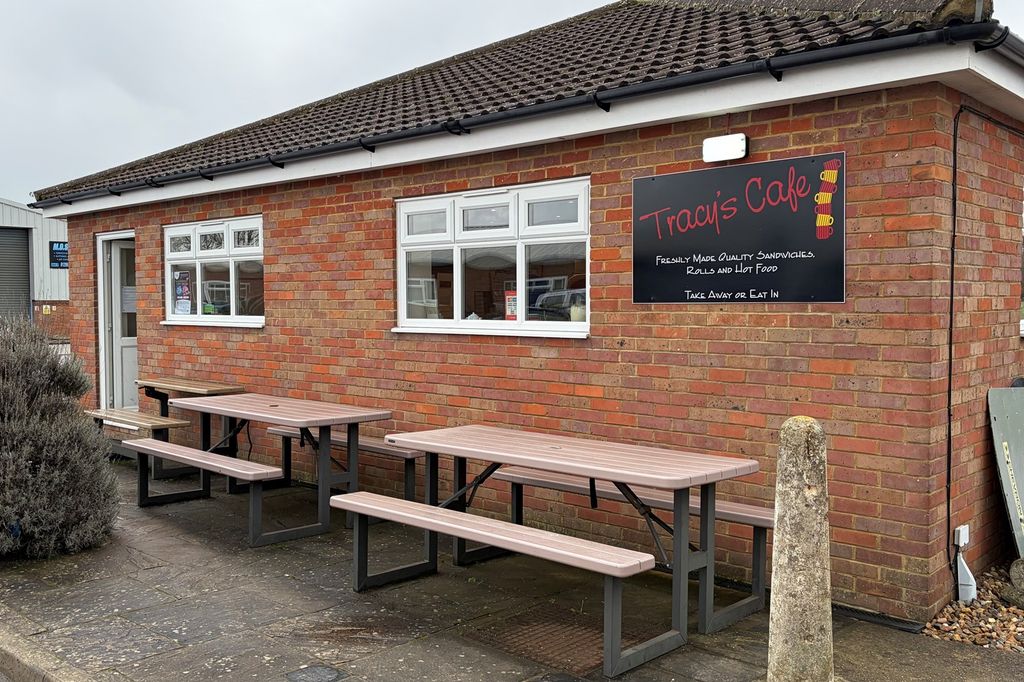 Property photo 1 of 7