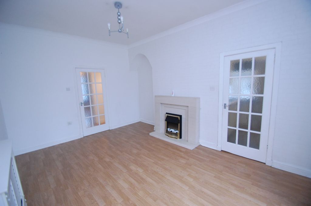 Property photo 3 of 14 4682454