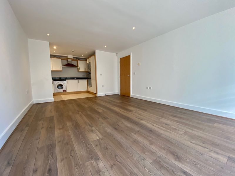 Property photo 3 of 11 Photo 11