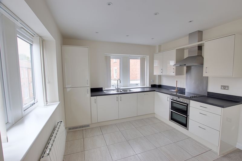 Property photo 3 of 8 Photo 2