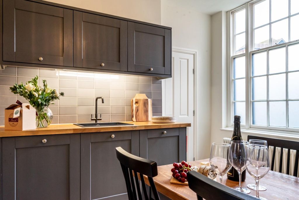 Property photo 3 of 21 Castlegate 14-16.Jpg