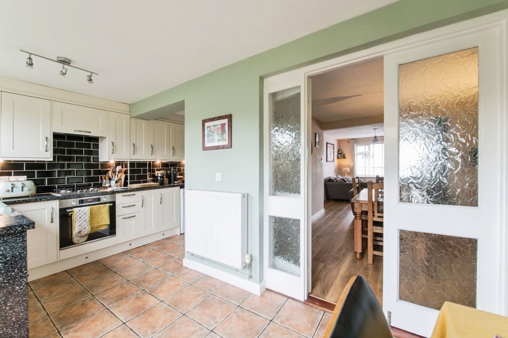 Property photo 2 of 18 Pbox-Img.Jpg