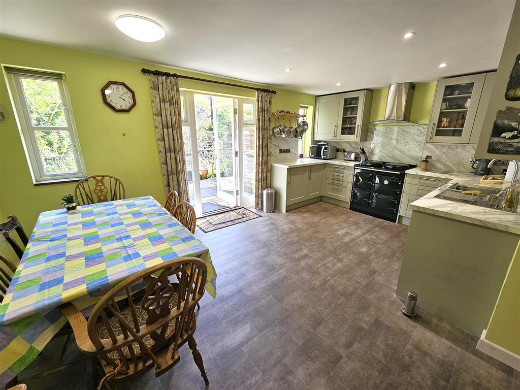 Property photo 2 of 23 Kitchen-Diner.Jpg