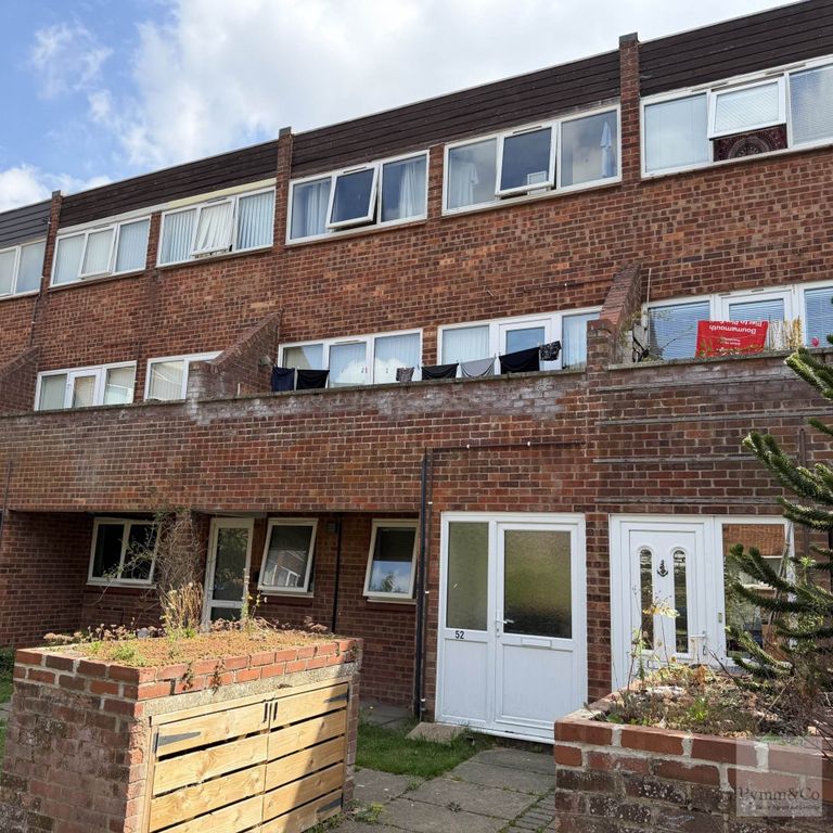 Property photo 1 of 1