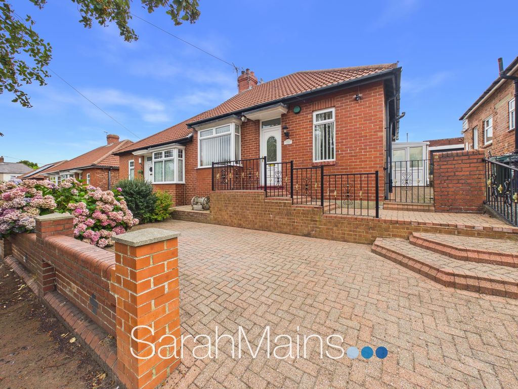 Property photo 1 of 12 External