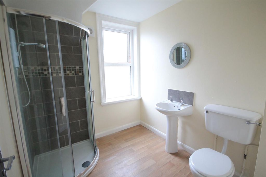 Property photo 3 of 5 Img_2322.Jpg