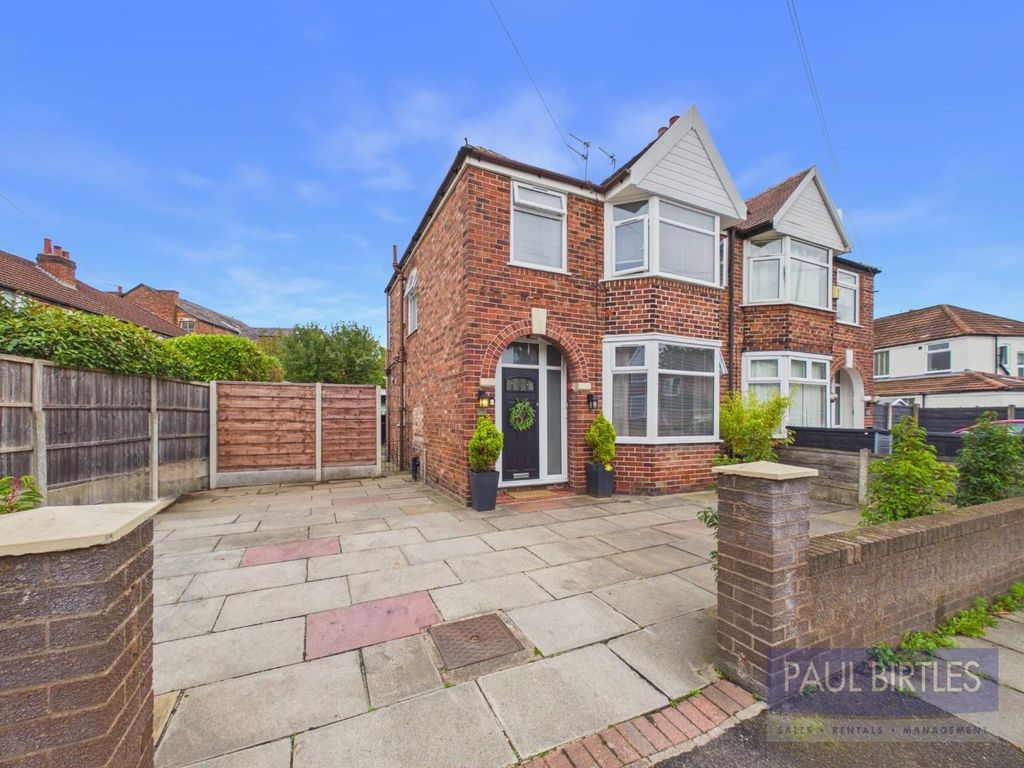 Property photo 1 of 25 Cam01301G0-Pr0825-Still039.Jpg
