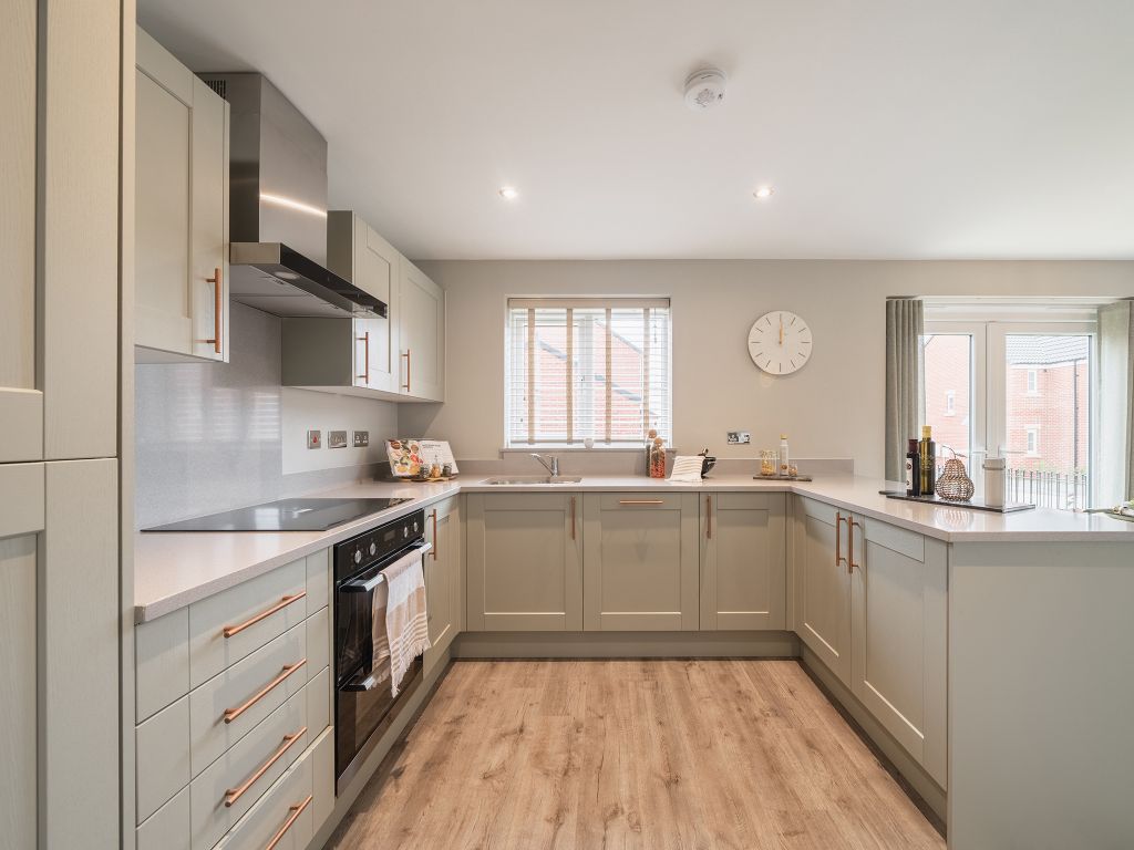 Property photo 1 of 18