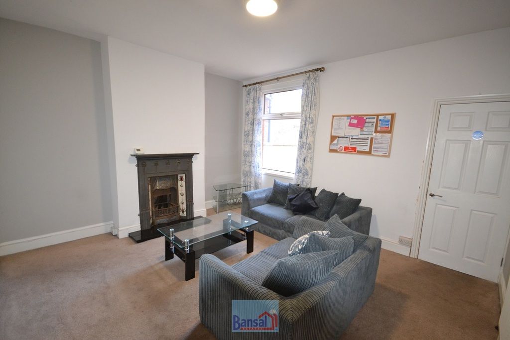 Property photo 3 of 26