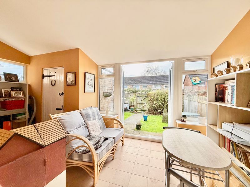 Property photo 3 of 11 Photo 9