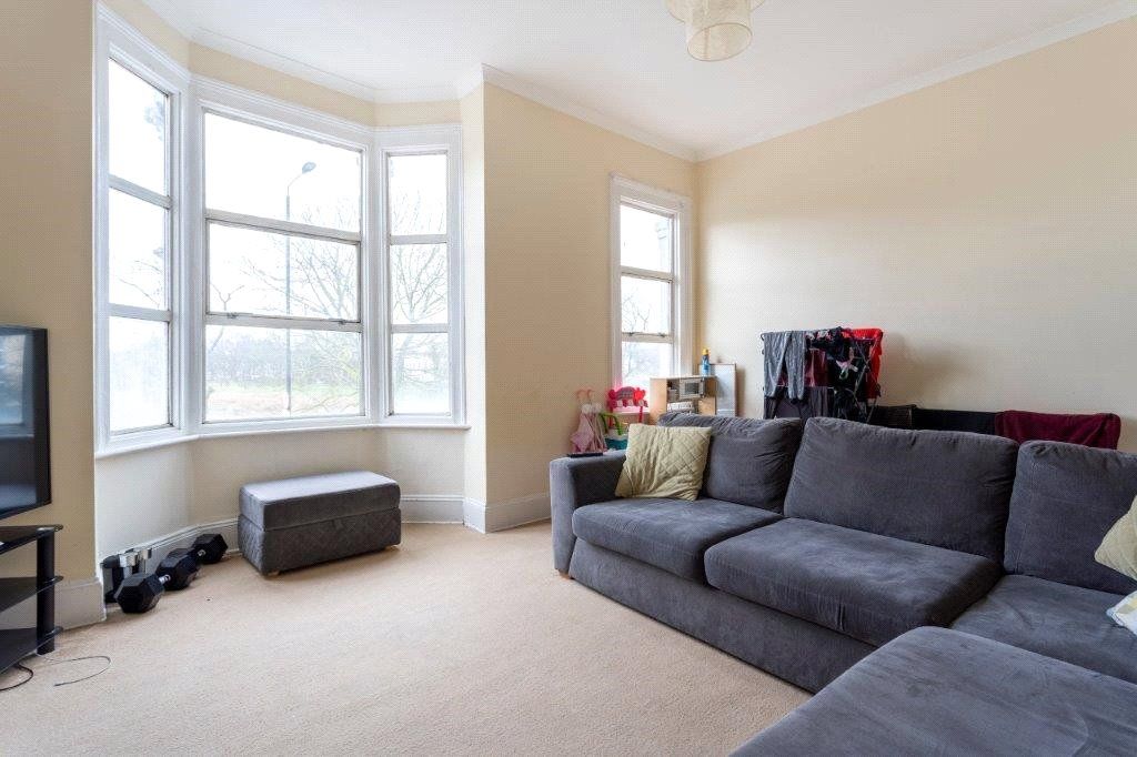Property photo 3 of 9 Picture No. 05
