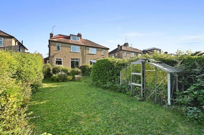 Property photo 3 of 11 Photo 4