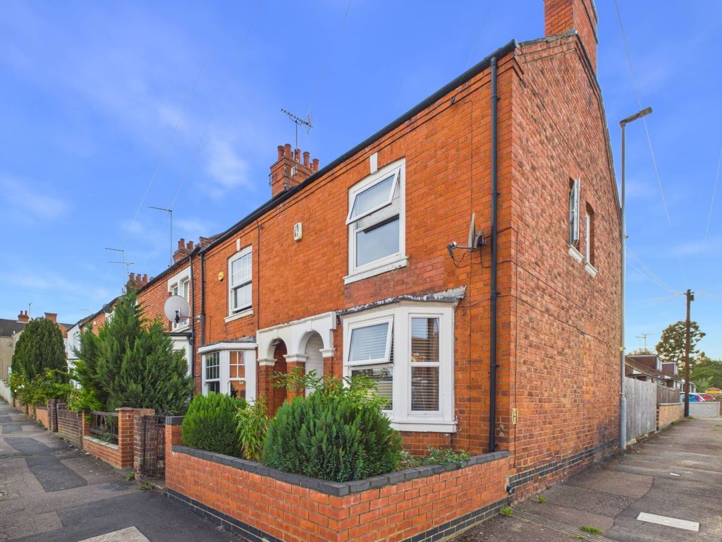 Property photo 1 of 17 1