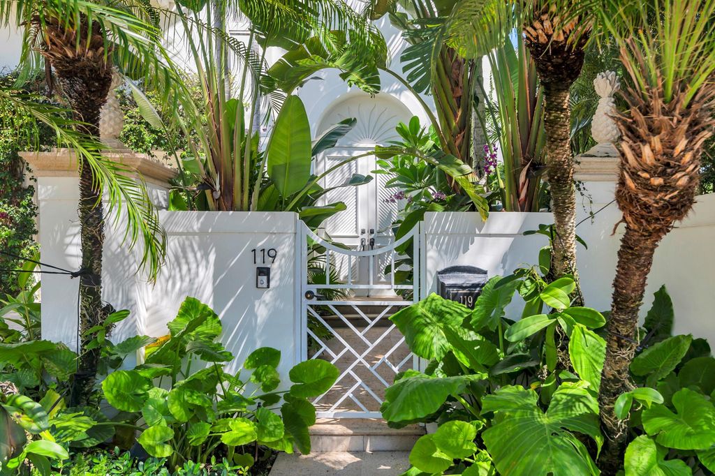 Property photo 2 of 29