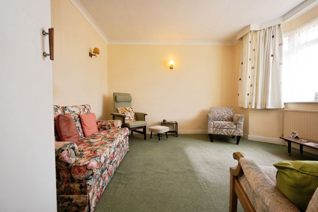 Property photo 3 of 21