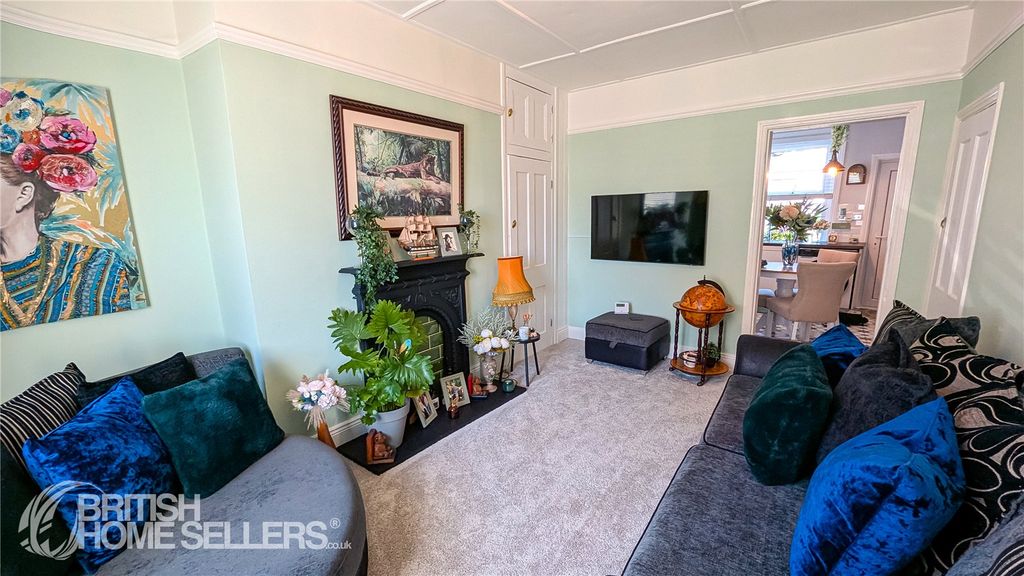 Property photo 2 of 15 Picture No. 08