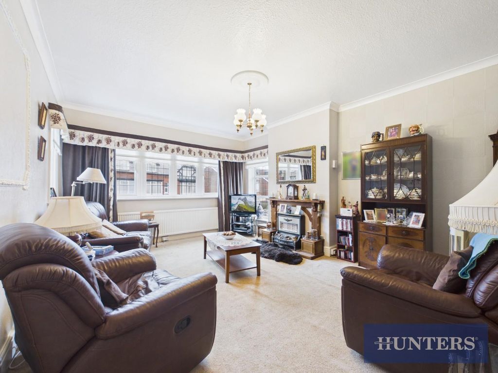 Property photo 2 of 15 Cam01494G0-Pr0519-Still005.Jpg