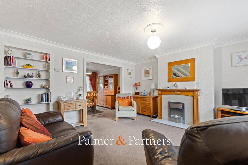 Property photo 3 of 24 Picture No. 02