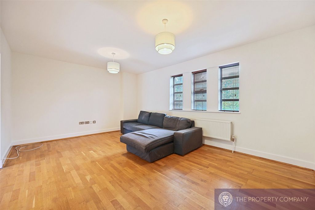 Property photo 1 of 12 Picture No. 05