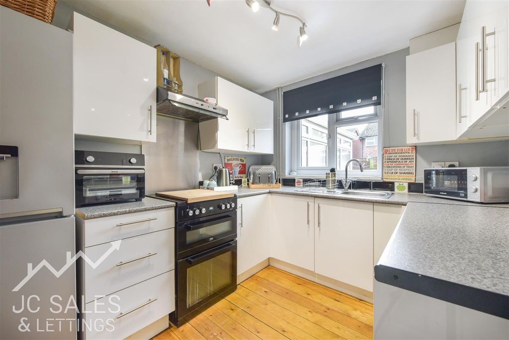 Property photo 2 of 20 Dsc_2102.Jpg