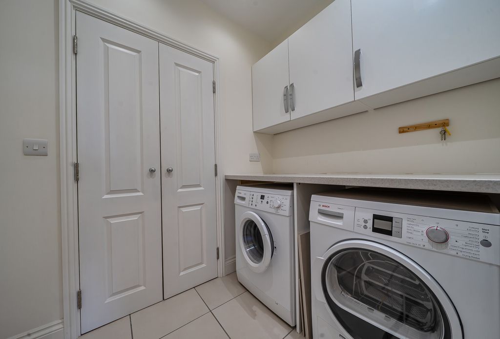 Property photo 3 of 11 1431827-14-69B97E...