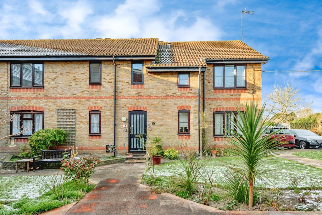 Additional image 7 of 1 bed property for saleHigh Street, Lingfield RH7