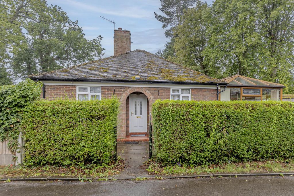 Property photo 1 of 21