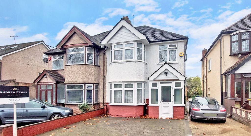 Property photo 1 of 15 4670751