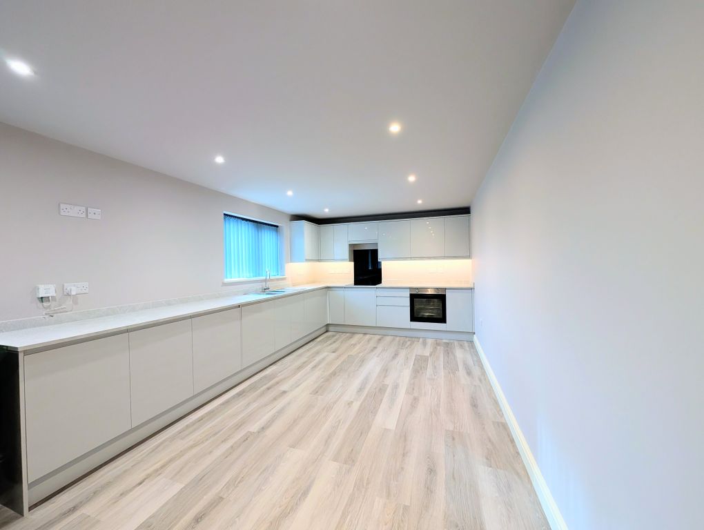 Property photo 2 of 12 View