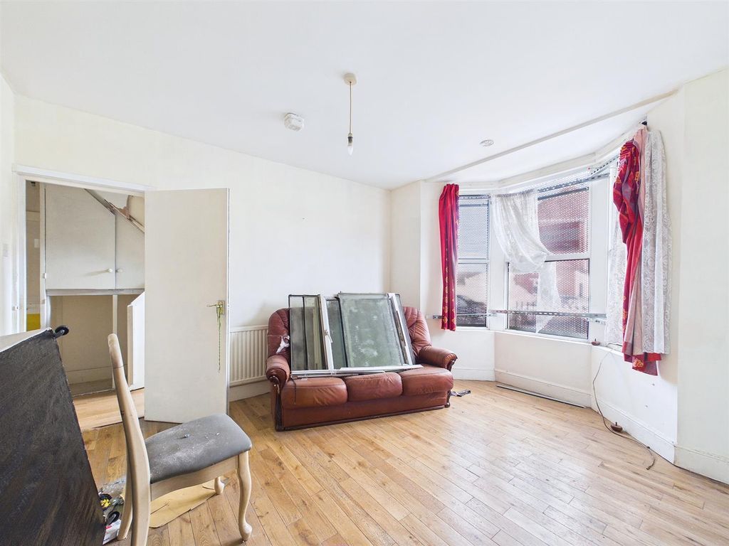 Property photo 2 of 16 2 - Sandringham Road.Jpg