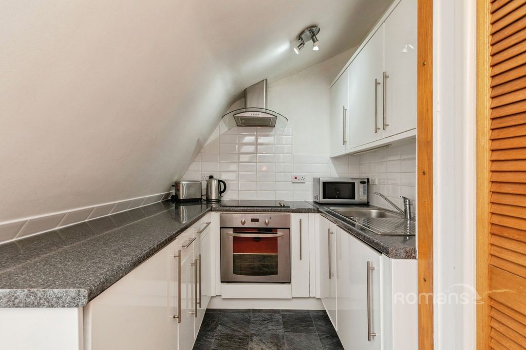 Property photo 2 of 6 Pbox-Img.Jpg