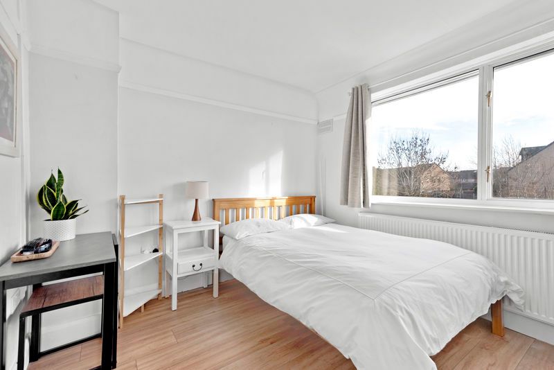 Property photo 3 of 14 Photo 4