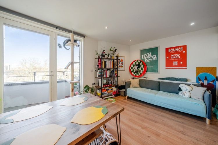 Property photo 3 of 16