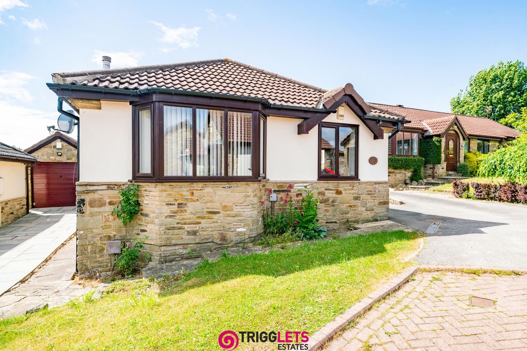Property photo 1 of 21