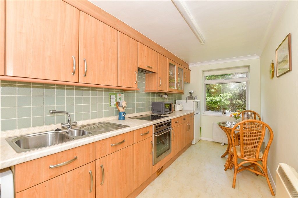 Property photo 3 of 13 Kitchen