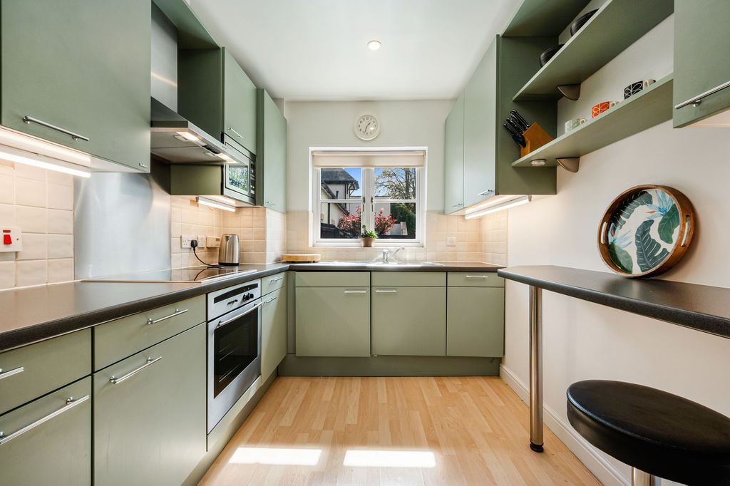 Property photo 3 of 29 Kitchen