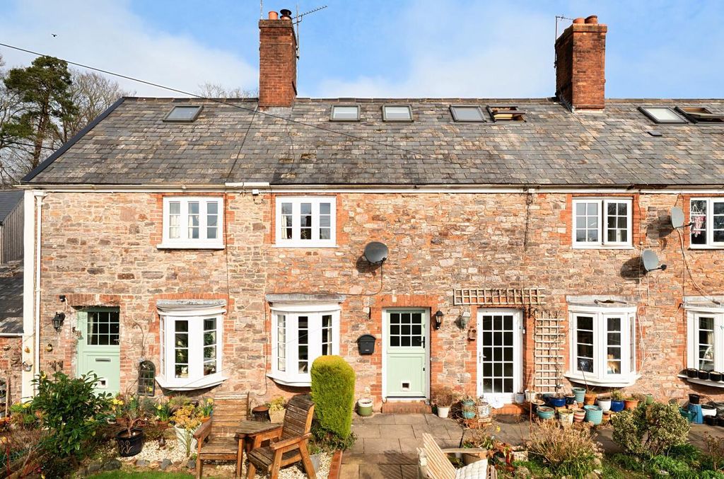 Property photo 1 of 13 Front