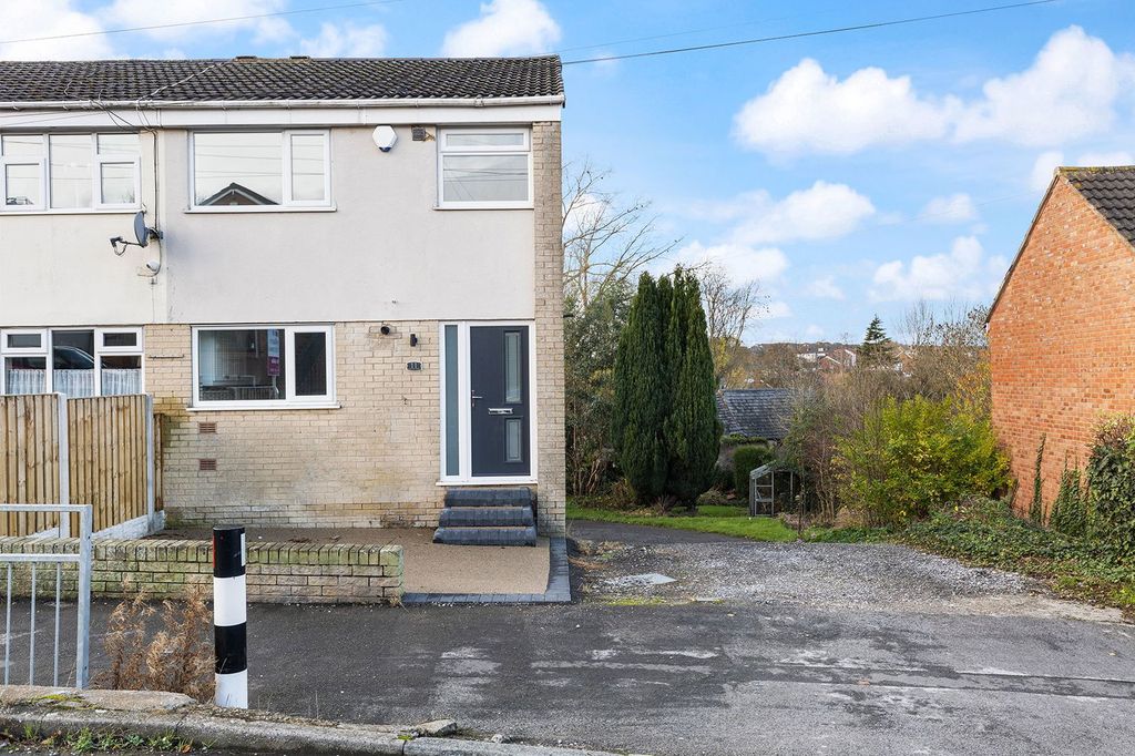 Property photo 1 of 26