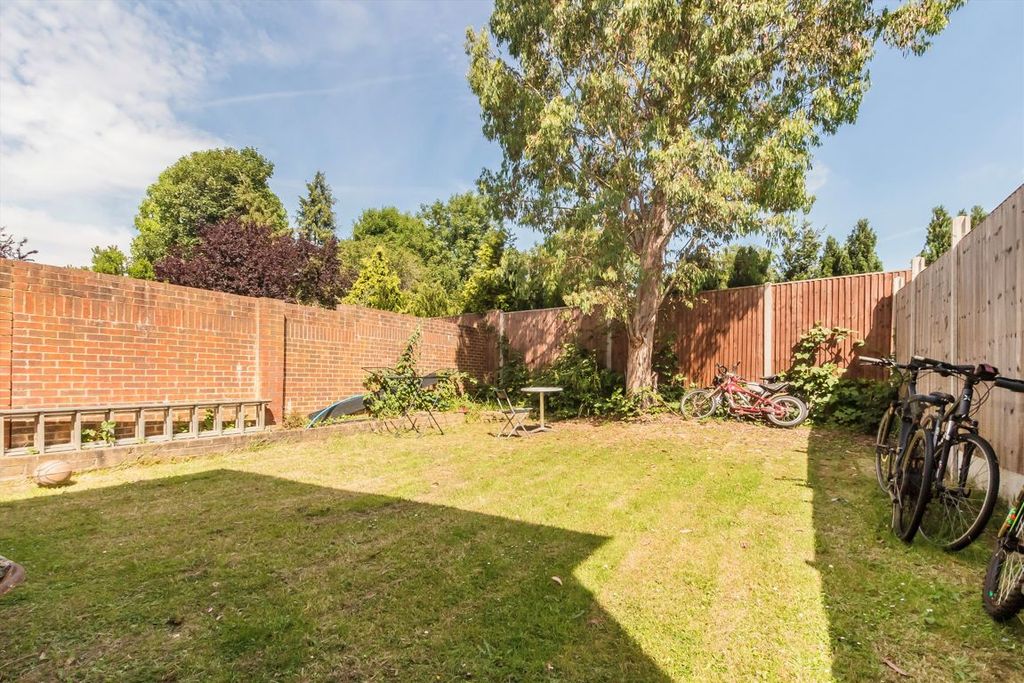 Property photo 3 of 5