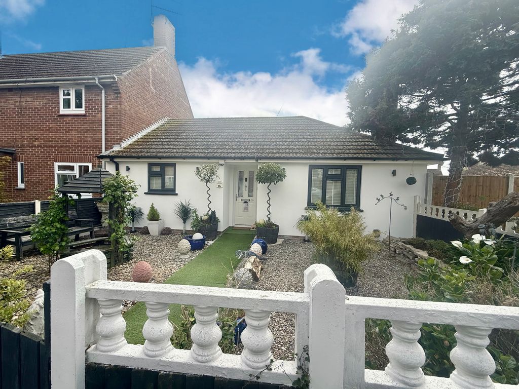 Property photo 1 of 14