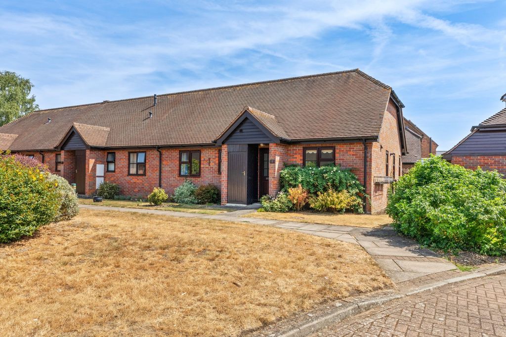 Property photo 1 of 12