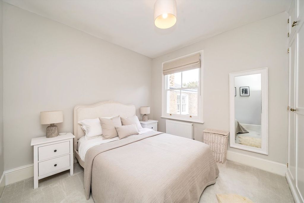 Property photo 3 of 7